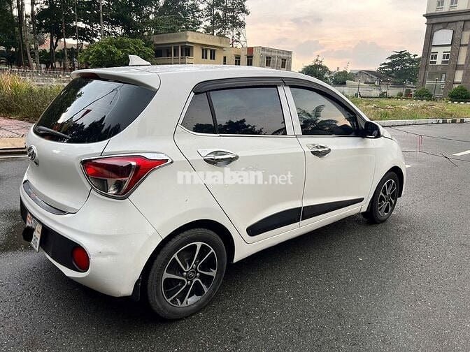 Hyundai Grand i10 2015 1.0 MT - 124000 km