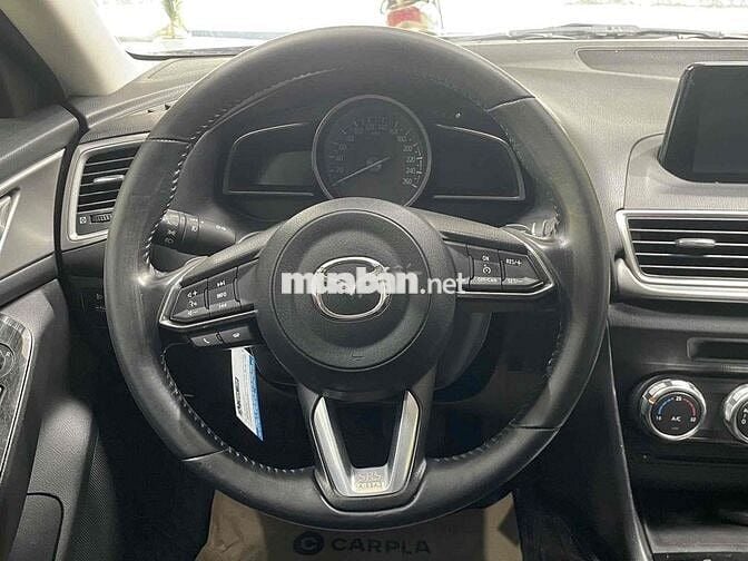 Mazda 3 2018 1.5 AT giá cực tốt