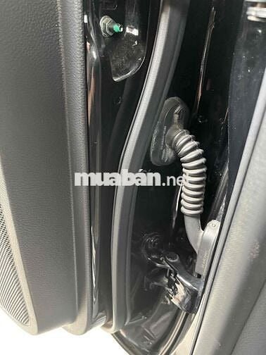 Everest nhập 2018 Titanium 2.0L bi-turbo 4x2 AT