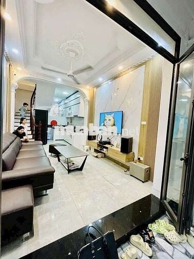 LÁNG HẠ - DÂN XÂY 35M2 X 5T - NGÕ RỘNG 3M - 2 THOÁNG - 30M RA PHỐ