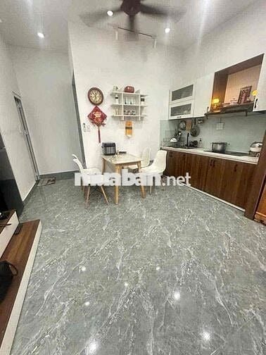 Bán  Nhà 2 mặt kiệt - 3 tầng 3 mê Đinh tiên hoàng