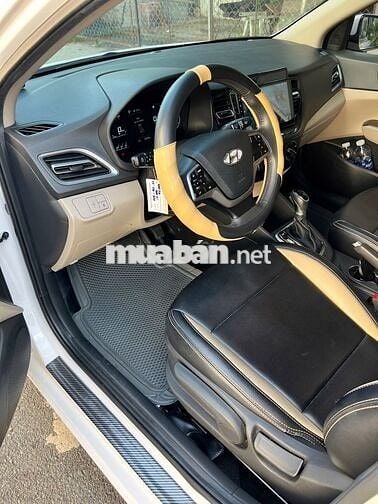 Hyundai Accent 2022 1.4 AT - 46000 km