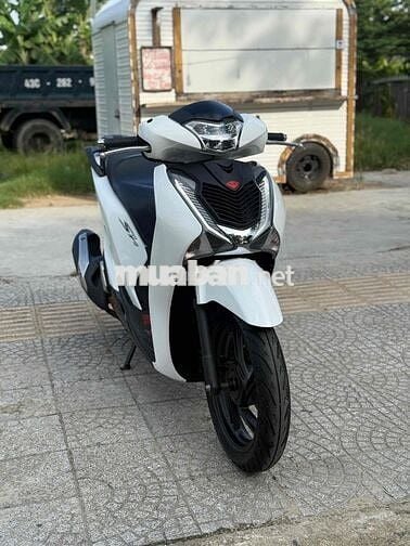 Sh 125i cbs 2018 cực đẹp  Bao máy zin chất cực ngo