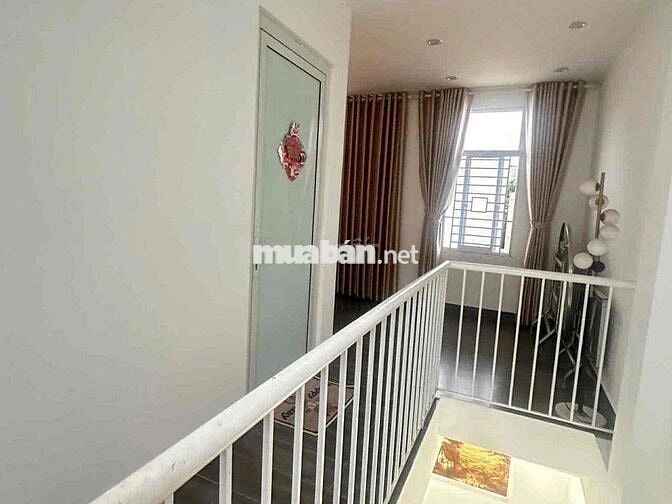 Bán  Nhà 2 mặt kiệt - 3 tầng 3 mê Đinh tiên hoàng