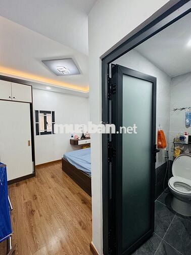 Bán nhà mới đủ công năng đúc thật shr hh 1%