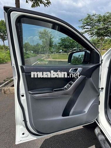Mazda BT 50 2017 2.2L 4x2 AT - 93000 km