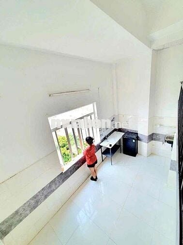 PHÒNG TRỌ CÓ GÁC - GÁC CAO 2 MÉT - Phòng Rộng 30m2 - ở được 4 người