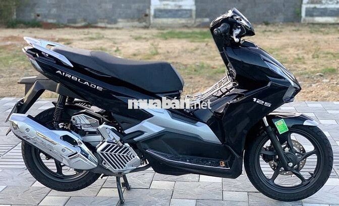 Honda ab 2025 đen bóng có trả góp trao đổi