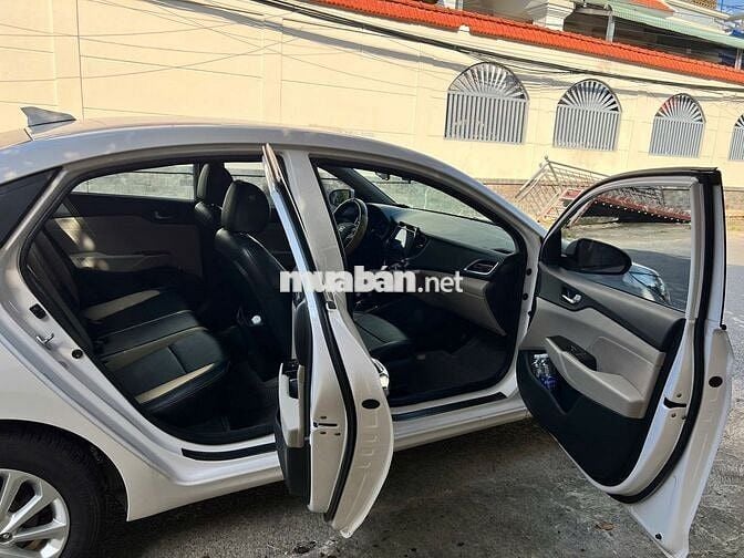 Hyundai Accent 2022 1.4 AT - 46000 km