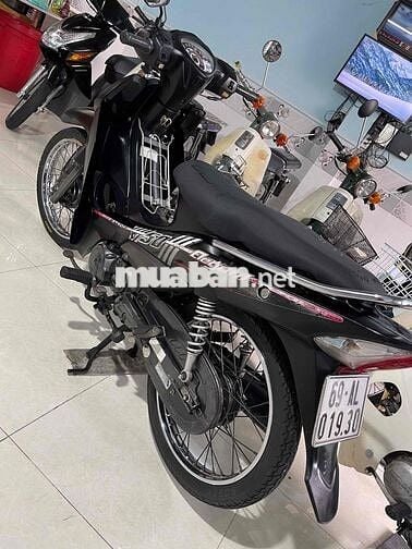 bán xe elegant 50cc  chính chủ công chứng qua liền