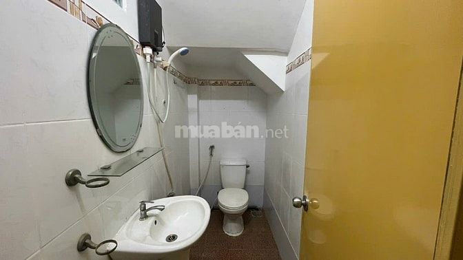 CHO THUÊ CHDV GIÁ RẺ NGAY PHAN XÍCH LONG