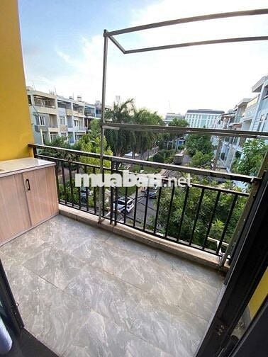 PHÒNG TRỌ 34m2 CỬA SỔ, BAN CÔNG LỚN Ở BÌNH THẠNH GẦN ĐẠI HỌC VĂN LANG