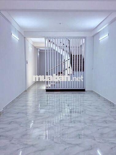 Cho thuê nhà đẹp Chợ Bà Chiểu 4x21m 2 lầu 4pn giá 29 triệu TL