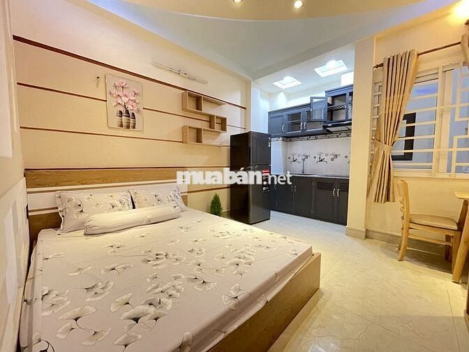 CĂN HỘ DV CÓ BALCON FULL NỘITHẤT,GẦN NGÃ 4 PHẠM VĂN ĐỒNG&LÊ QUANG ĐỊNH