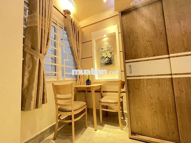 CĂN HỘ DV CÓ BALCON FULL NỘITHẤT,GẦN NGÃ 4 PHẠM VĂN ĐỒNG&LÊ QUANG ĐỊNH