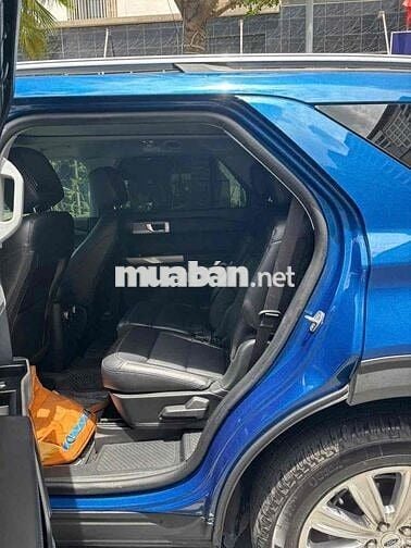 Ford Explorer 2023 - 8900 km siêu lướt