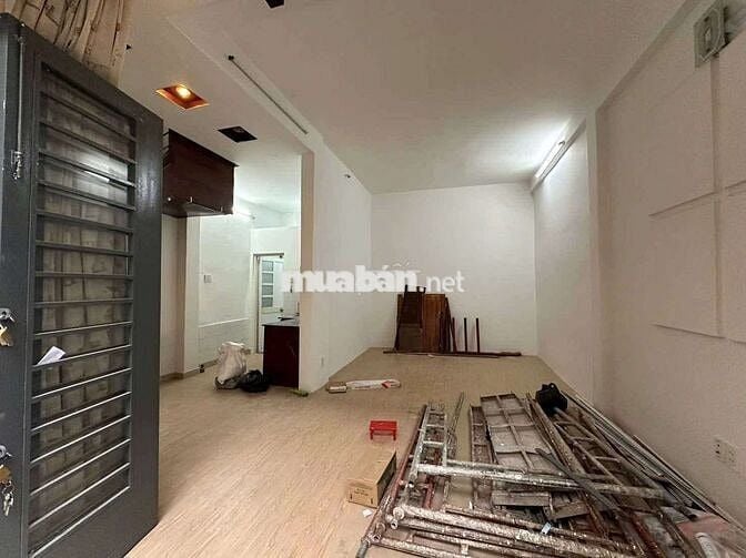 Nhà hẻm xe hơi thông, 3 tầng thuận lợi kinh doanh đa ngành.