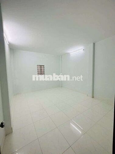 Cần bán nhà hẻm DT 54m2/1,53 tỷ từ đ. Bình Hưng vào, ở Bình Chánh.