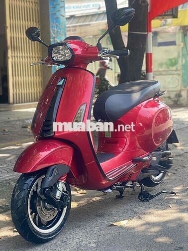 Vespa iget 2021 zin êm.Chạy 14.000km đẹp keng