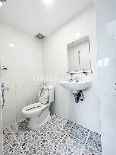 Duplex Cao cấp Gần Đh NTTU,Full nội thất máy giặt riêng,Dự án mới 100%