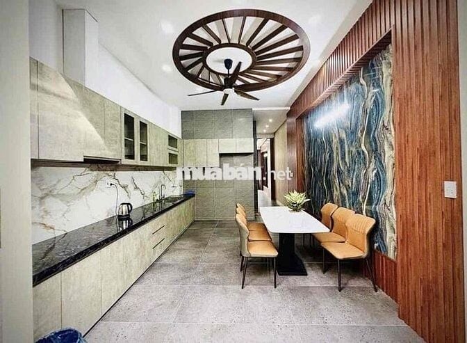 Giảm sâu 300tr bán nhà đường Nguyễn Hữu Cầu, Quận 1. Giá 6,18Tỷ/ 60m2.