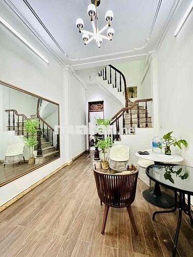 Nghĩa Dũng, oto tránh 3 gác, 41m2, 4 tầng, giá 9.3 tỷ