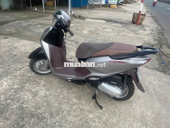 lead 125 khoa key. tra gop o đồng