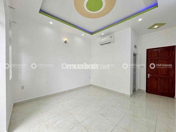 Khai Trương Bancol Mới Xây - Ngay Hương Lộ 2 - Sẵn Máy Lạnh
