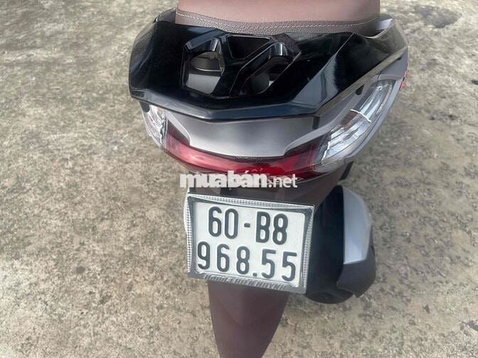 lead 125 khoa key. tra gop o đồng