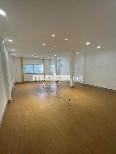 Nhà MT đường số 53 5.4x20m trệt 3 lầu 6PN rộng