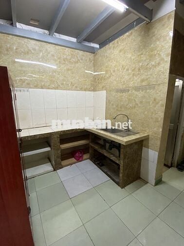 Nhà trọ nguyên căn sát mặt tiền Quang Trung