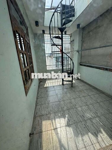 Nhà 7m x 10, lững , 2 lầu , sân thượng, 4pn, 13tr/ tháng