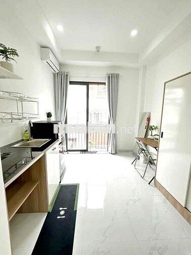 CĂN HỘ CAO CẤP CỬA SỔ RỘNG THOÁNG MÁT - NỘI THẤT MỚI TINH