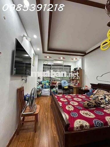 🌸 CHỦ CẦN TIỀN BÁN GẤP- PHỐ TRƯƠNG ĐỊNH- 41M2- 5T - 7.5 TỶ(CTL) NGÕ RỘ