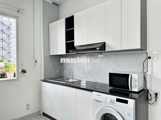 1 PHÒNG NGỦ CỬA SỔ LỚN - 45m2 - MẶT TIỀN NGUYỄN TRÃI - QUẬN 1
