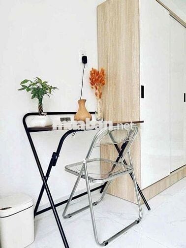 CĂN HỘ CAO CẤP CỬA SỔ RỘNG THOÁNG MÁT - NỘI THẤT MỚI TINH