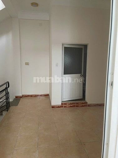 Cho thuê nguyên căn nhà đẹp giao ngay