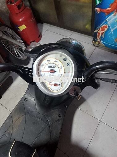 Nhà dư xe tay ga 50cc bs t