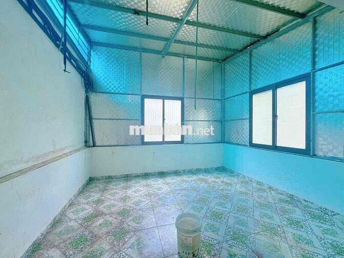 BÁN NHÀ ĐẠI TỪ SÁT HỒ LINH ĐÀM GẦN PHỐ DT: 48m2, MT4,6m, 6 Tầng.