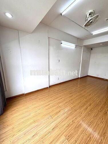Bán căn hộ Ehome 3 Căn góc, 2PN, 2WC, view đẹp, giá 2,4 tỷ