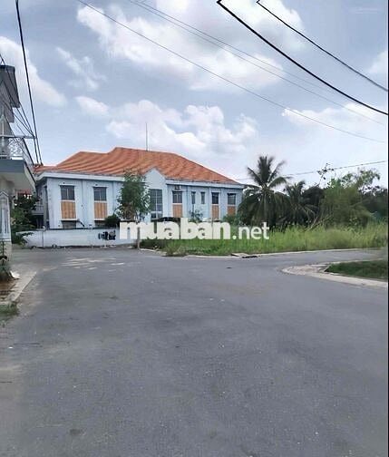 CHÍNH CHỦ CẦN BÁN LÔ ĐẤT 85m2, TÂN LIÊM, BÌNH CHÁNH, giá 2 tỷ 250, SHR