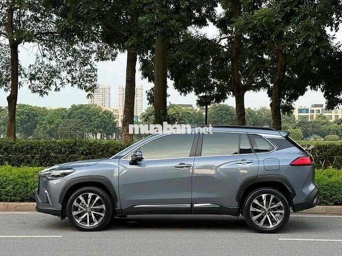 Toyota Corolla Cross  1.8V sc cuối 2020 cực đẹp