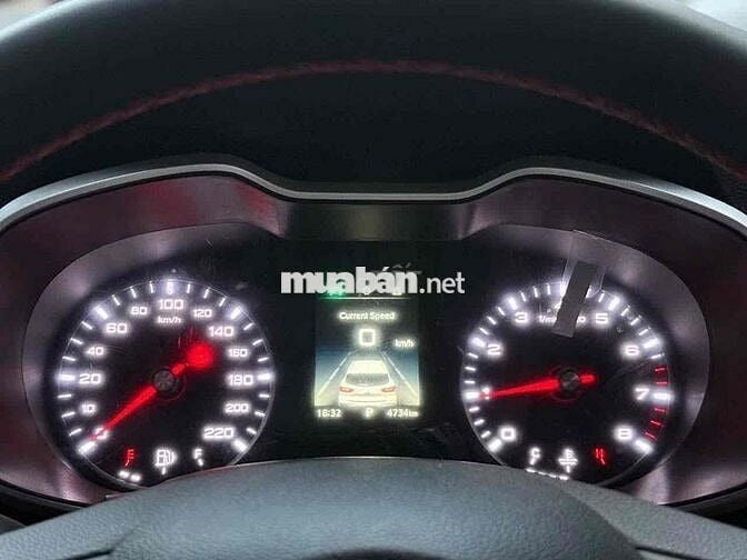 MG MGZS 2025 Luxury 1.5 AT 2WD