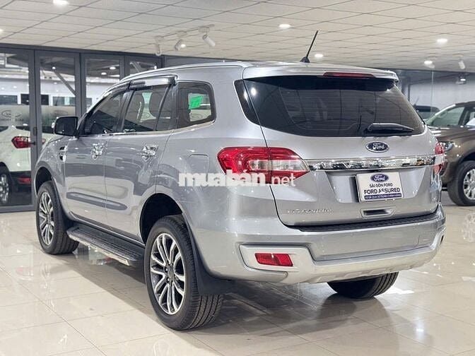 Everest Titanium 4x4 2021 - 102000km- Xe đẹp chuẩn