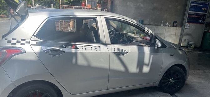 cần bán lại huyndai i10