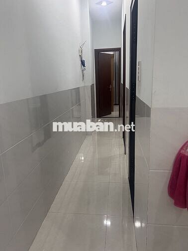 Bán nhà hẻm chợ thạnh xuân 120m2, 3 phòng ngủ, 1 trệt 1 lầu