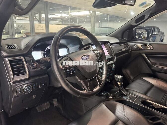 Everest Titanium 4x4 2021 - 102000km- Xe đẹp chuẩn