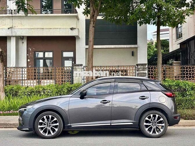 Mazda CX3 Luxury sx 2022 nhập khẩu chay  hơn 3vạn