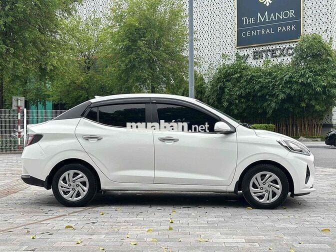Hyundai Grand i10 2022 số sàn bản đủ bao zin 1 chu