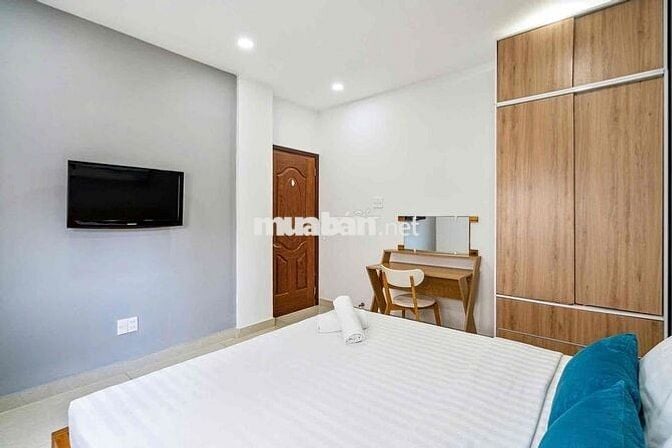 Khai trương căn hộ ban công thoáng full nội thất Trần Hưng Đạo quận 1